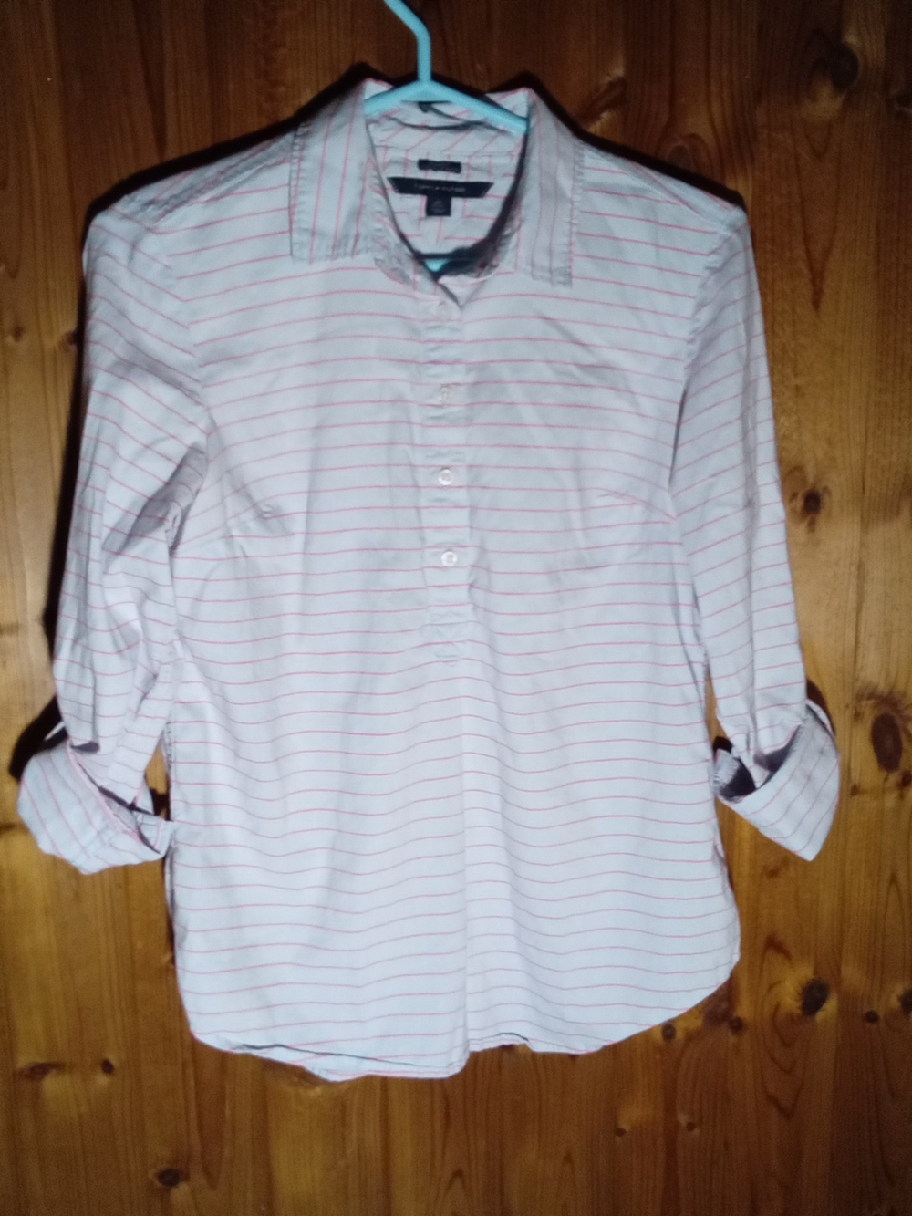 Tommy Hilfiger. Relaxed Fit.White Button-Front Shirt with Pink Pinstripes